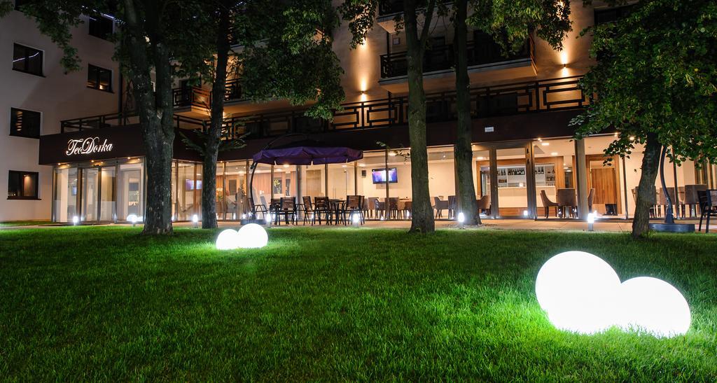 TeoDorka Hotel & Spa Ciechocinek Exterior foto